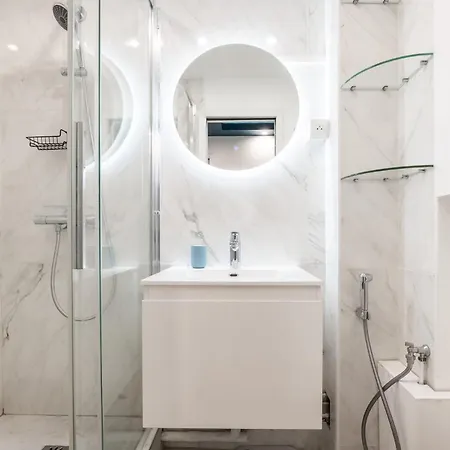 Charming Parisian Away From In The Heart Of Apartment